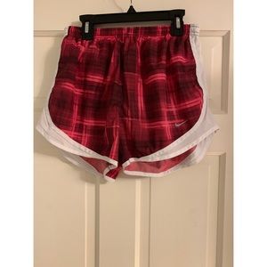 Nike Shorts Size M